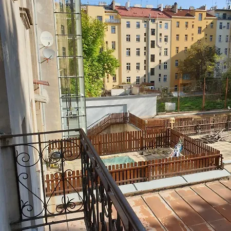 Marge A Hostel Praga